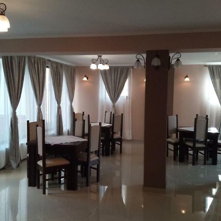 Hotel Wellion Covasna Zewnętrze zdjęcie
